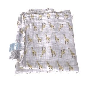 Aden + Anais Giraffe Swaddling Blanket 100% Cotton NWOT